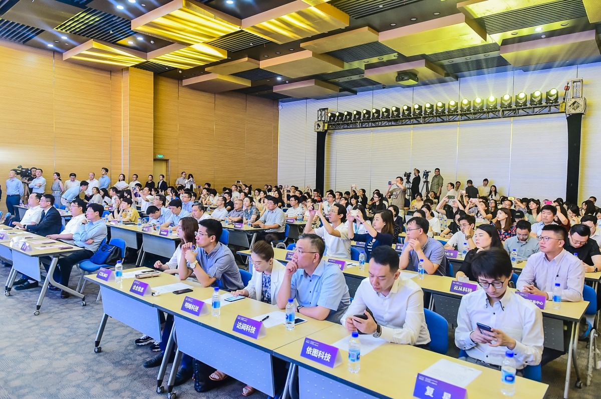 微信图片_20190730164215.jpg 微信图片_20190730164215.jpg
