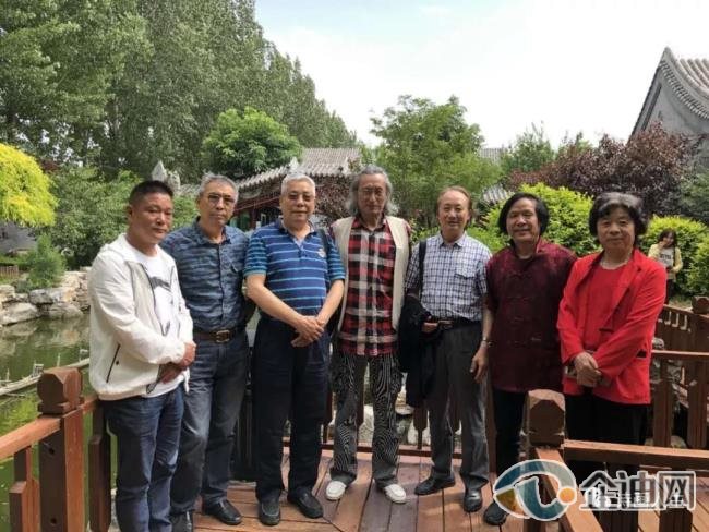 马培童,焦墨画 马培童,焦墨画