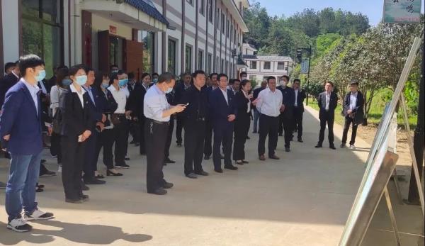 商洛市商南县非公等党组织观摩秦岭泉茗支部党建工作 商洛市商南县非公等党组织观摩秦岭泉茗支部党建工作