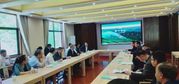 商洛市商南县非公等党组织观摩秦岭泉茗支部党建工作 商洛市商南县非公等党组织观摩秦岭泉茗支部党建工作