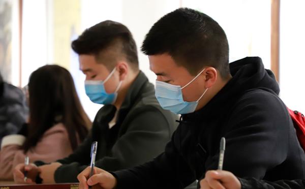 陕西乡村学校少年宫辅导员培训班在西安启动“书法美术大课”领悟艺术教育真谛 陕西乡村学校少年宫辅导员培训班在西安启动“书法美术大课”领悟艺术教育真谛
