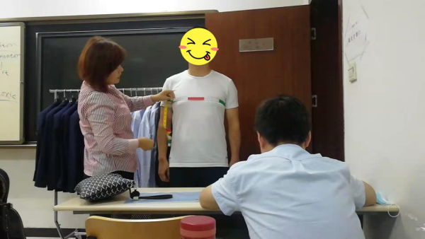 西安邦定服饰 西安邦定服饰