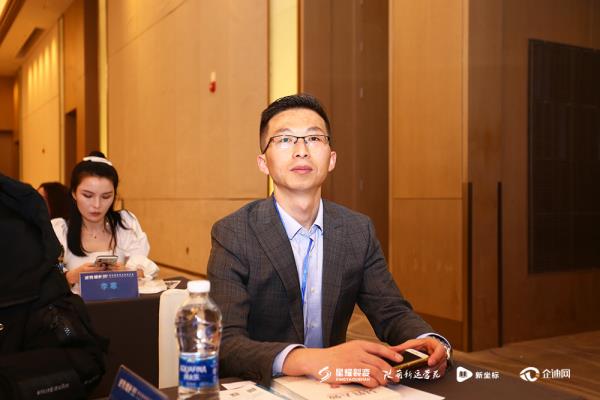专访邦定服饰总经理肖海 专访邦定服饰总经理肖海