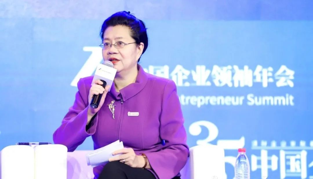 互联网内卷化下,“大或死”之外的另一路径是什么?-一点财经
