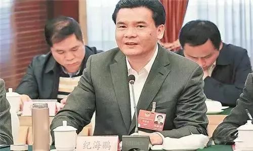 龙光集团:“地王收割机”的近患与隐忧-一点财经
