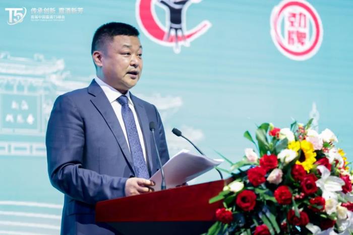 点击看大图 海南椰岛集团董事长王晓晴