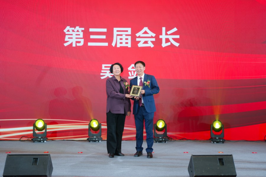 图片10.jpg 图片10.jpg